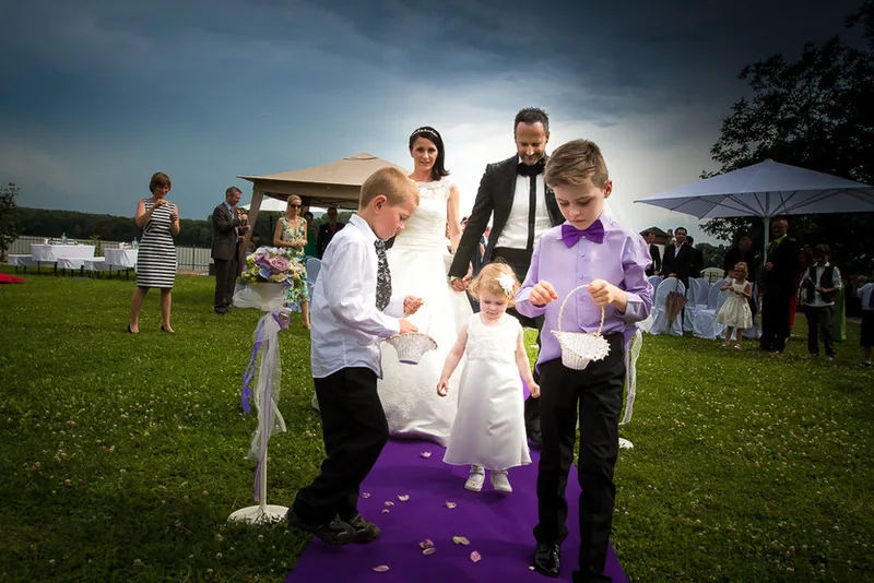 Hochzeit am Rhein – Burg Crass von außen