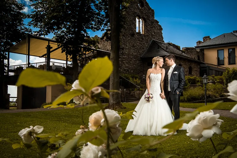 Hochzeit auf Burg Schwarzenstein in Geisenheim – Foto