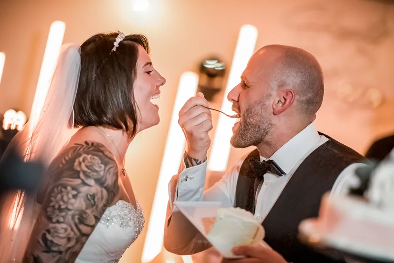 Hoher Darsberg Hochzeit – Brautstrauß über dem Neckar