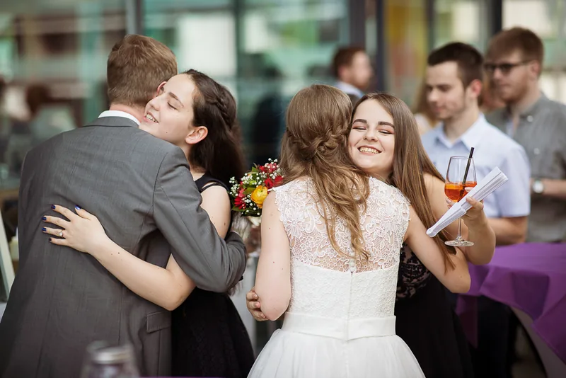 Hochzeit Aschaffenburg – Brautpaar im Park Schönbusch