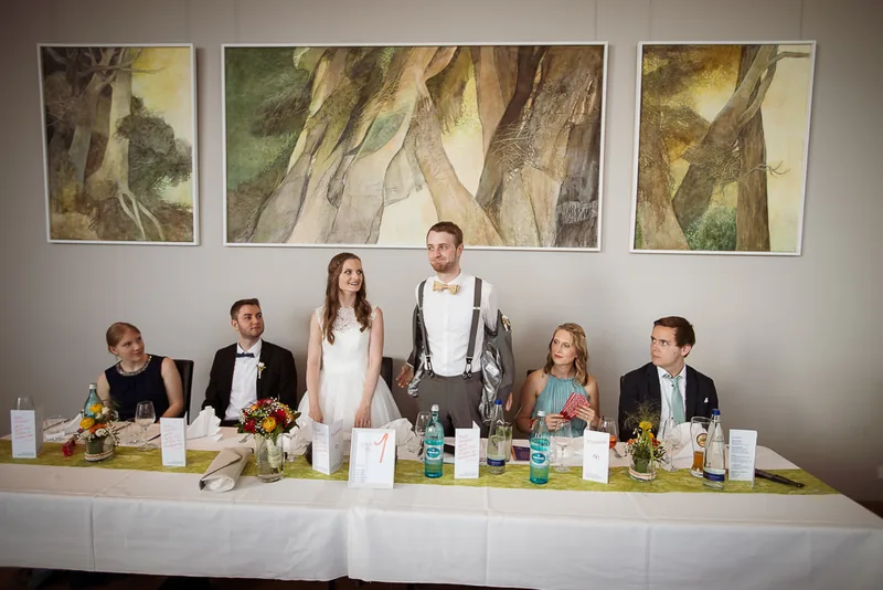Hochzeit im Park Schönbusch Aschaffenburg – Brautpaar am See