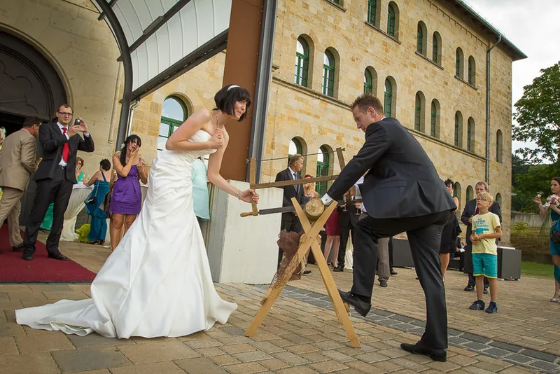 Blankenburg Harz Hochzeit – Sektempfang im Park